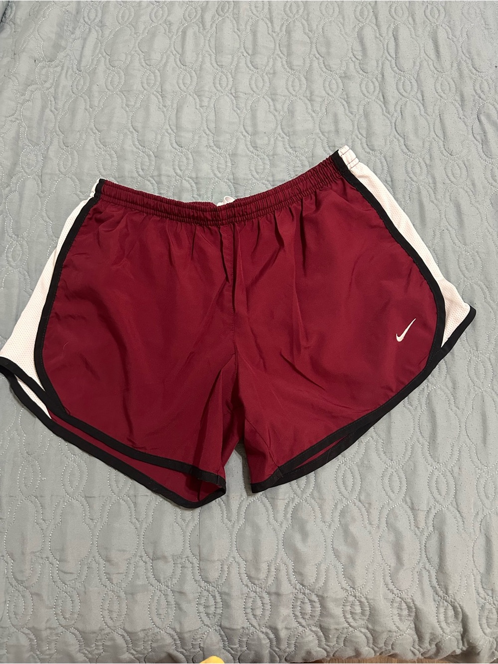 Nike Tempo Shorts - Maroon - girls